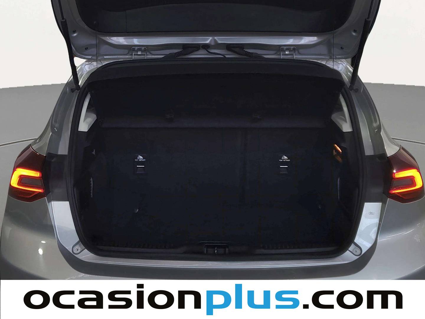 Fotos maletero Ford Focus Ford Focus 1.0 Ecoboost MHEV Active Auto (155 CV)