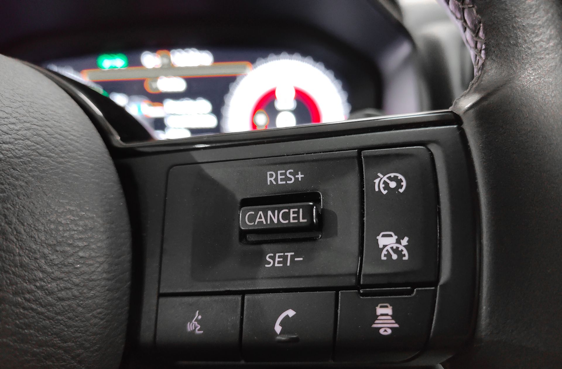 Nissan Qashqai DIG-T 160 N-Connecta Xtronic - foto 27