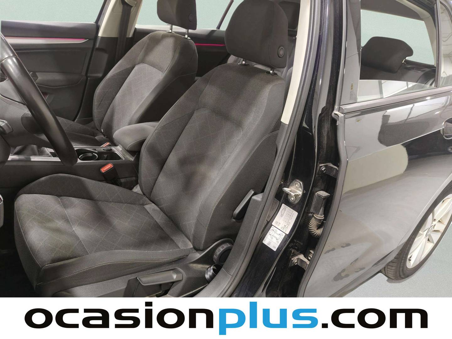 Foto asientos delanteros Volkswagen Golf Volkswagen Golf Life 1.5 TSI (130 CV)
