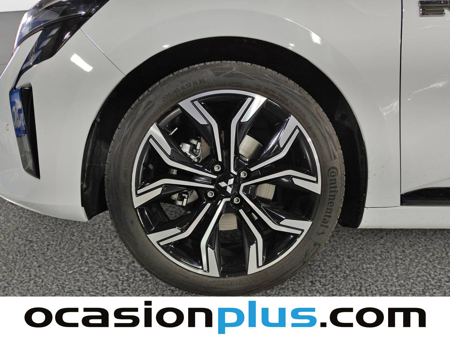 Foto Mitsubishi Colt Mitsubishi Colt 160 HEV Kaiteki (143 CV)