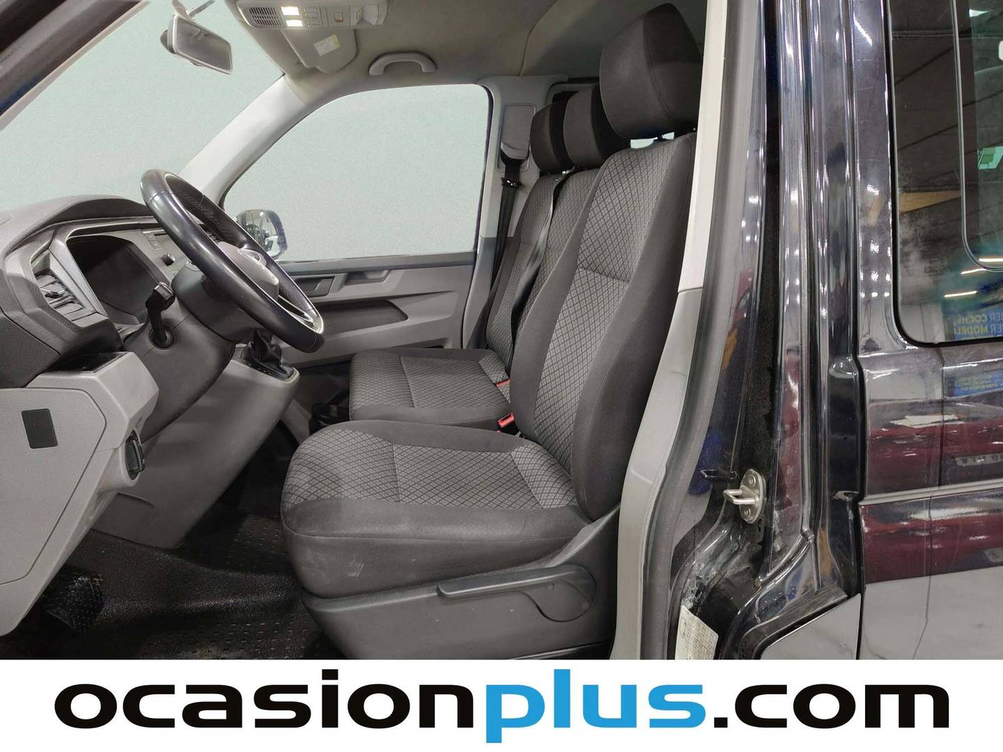 Foto Volkswagen Caravelle Volkswagen Caravelle 2.0 TDI BMT  ( 9 Plazas ) (150 CV) DSG