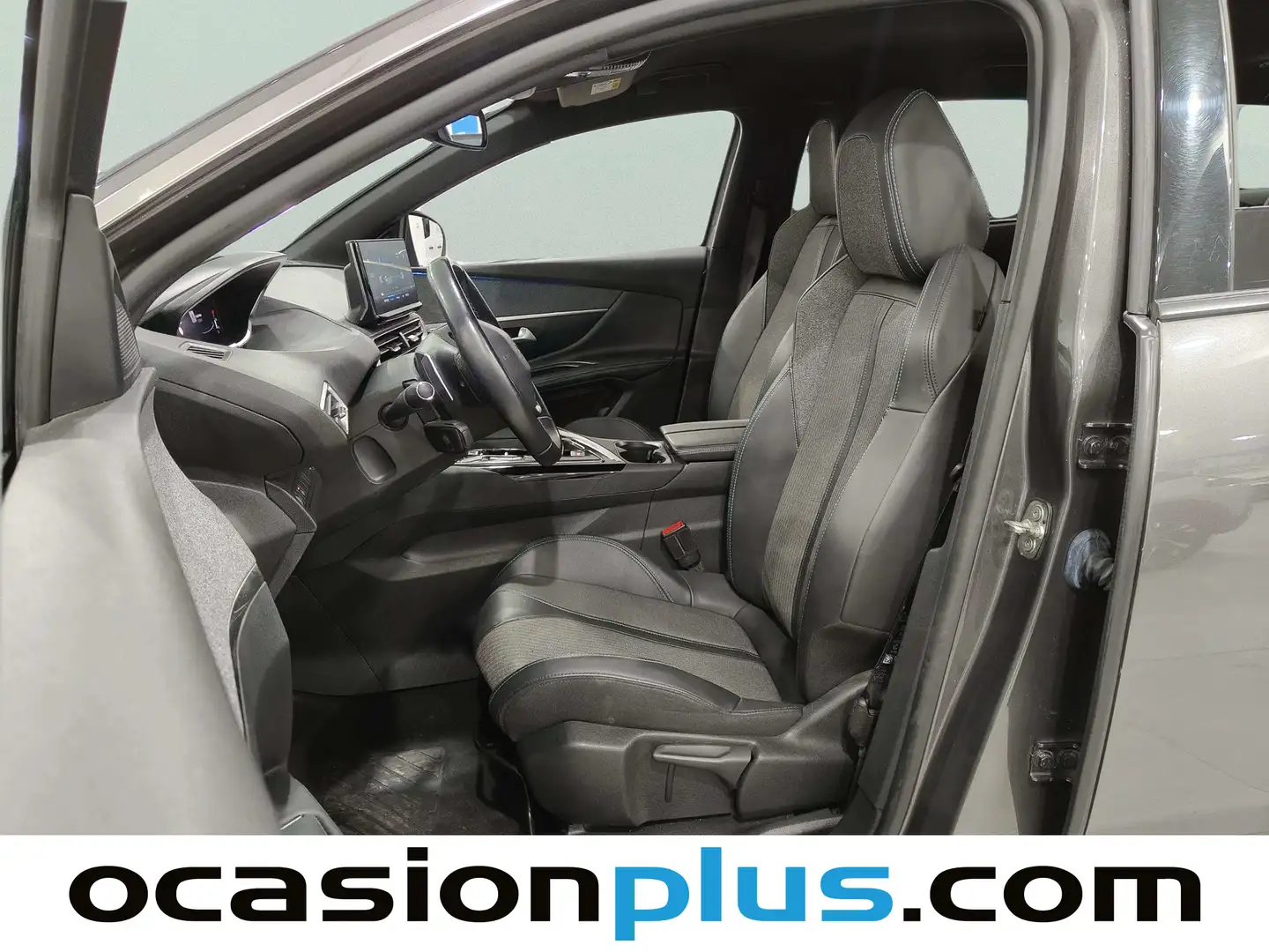 Foto Peugeot 5008 Peugeot 5008 PureTech 130 S&S Allure Pack EAT8 (130 CV) 7 Plazas