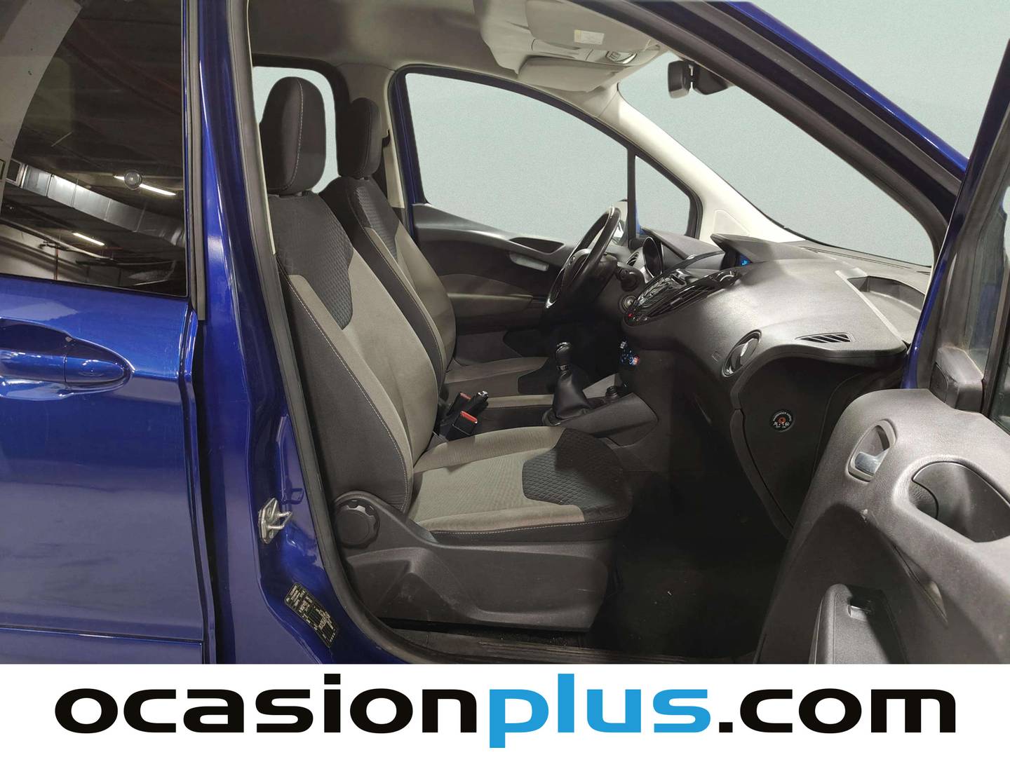 Ford Tourneo Courier Ford Tourneo Courier 1.0 EcoBoost Titanium (100 CV) km 0