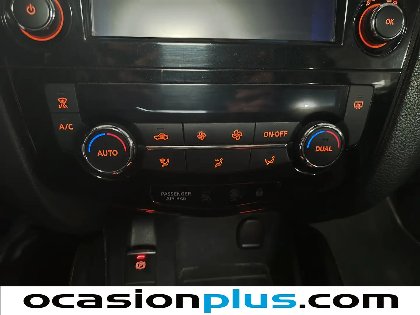 Foto Nissan QASHQAI Nissan Qashqai DIG-T 140 N-Connecta (140 CV)