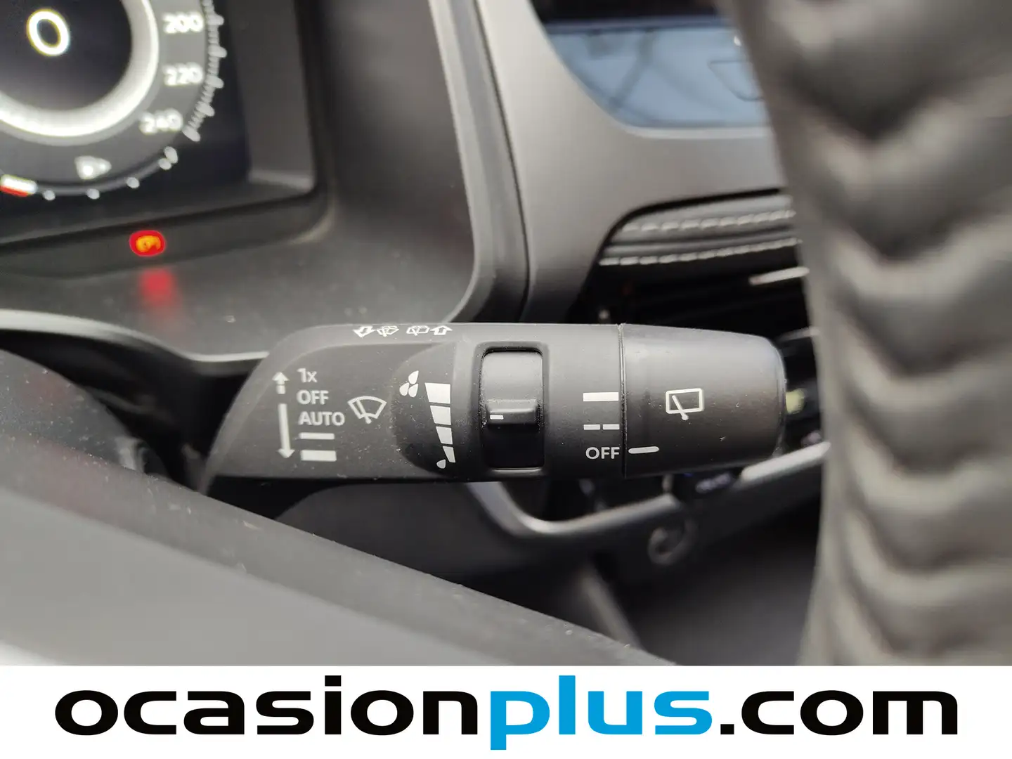 Foto Nissan QASHQAI Nissan Qashqai DIG-T 140 mHEV N-Connecta 4x2 (140 CV)