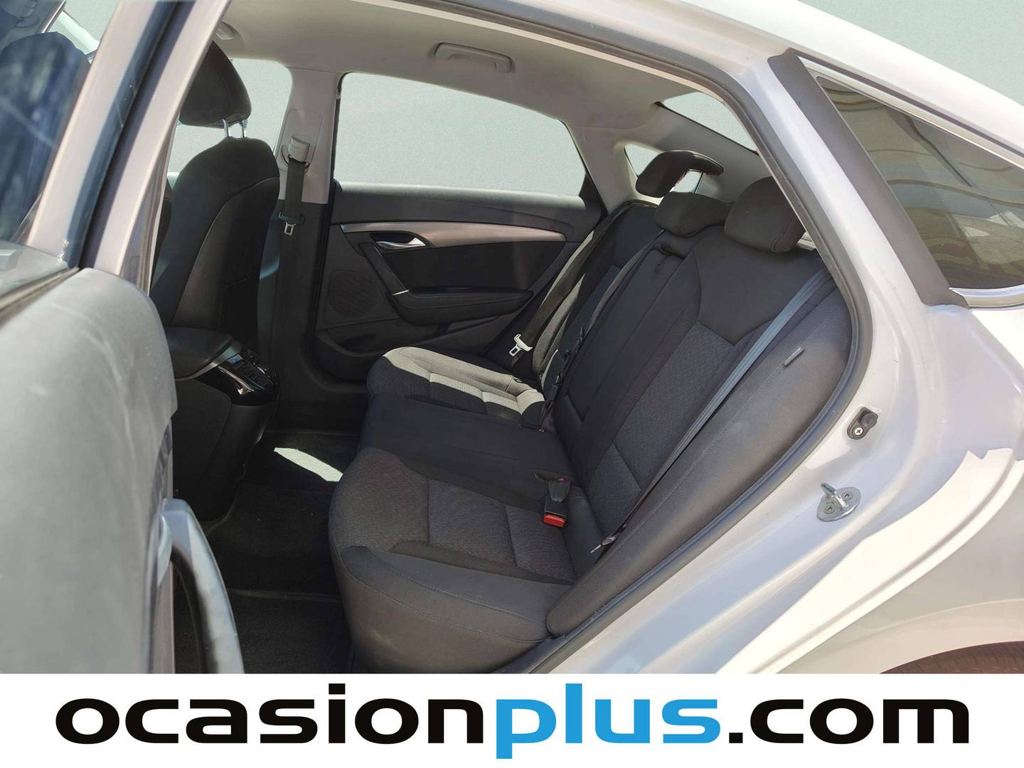 Foto asientos traseros Hyundai i40 Hyundai i40 1.7 CRDI BlueDrive Tecno (141 CV)