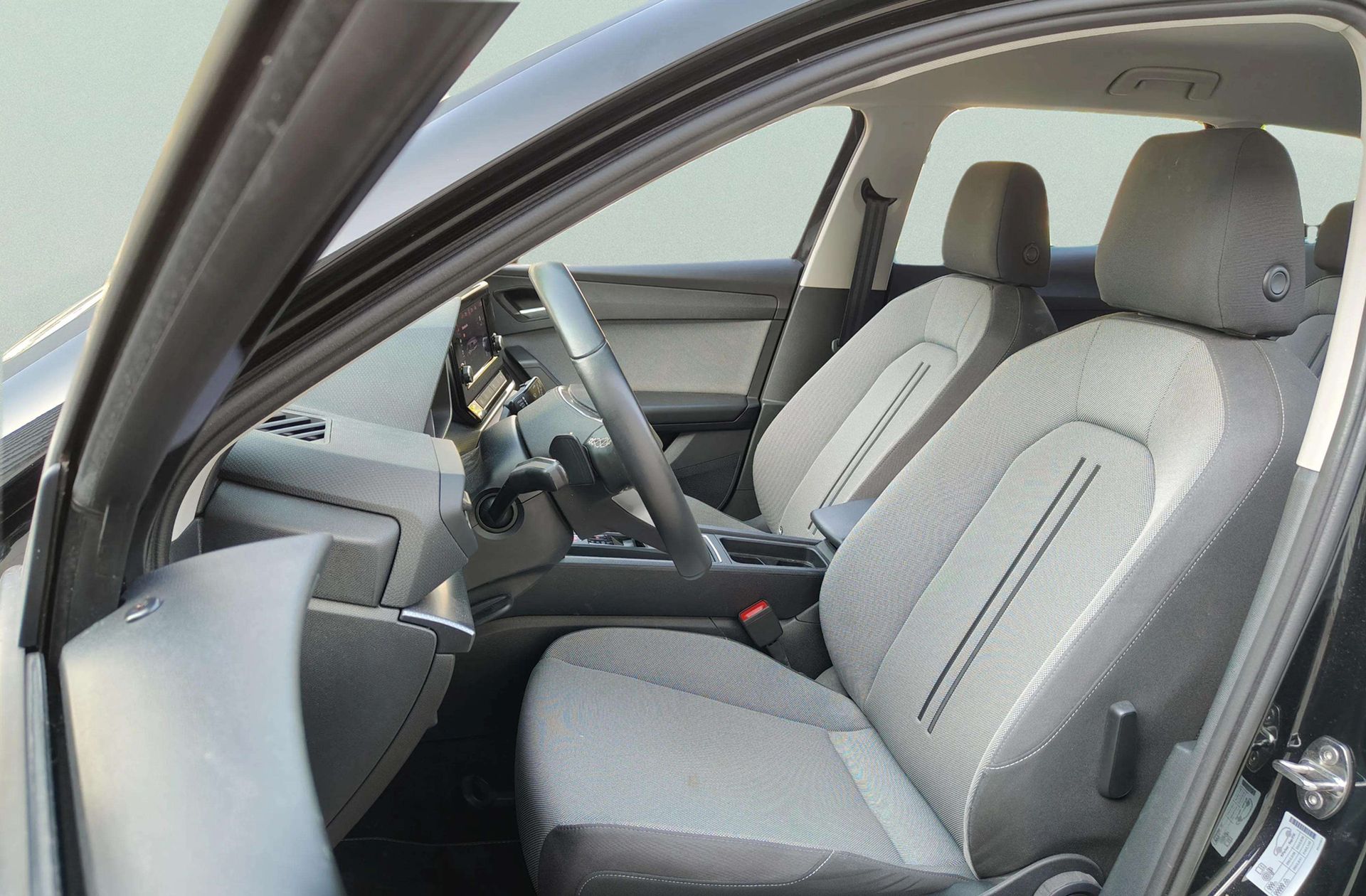 SEAT León ST 1.5 eTSI Style Special Edition Vision DSG - foto 10
