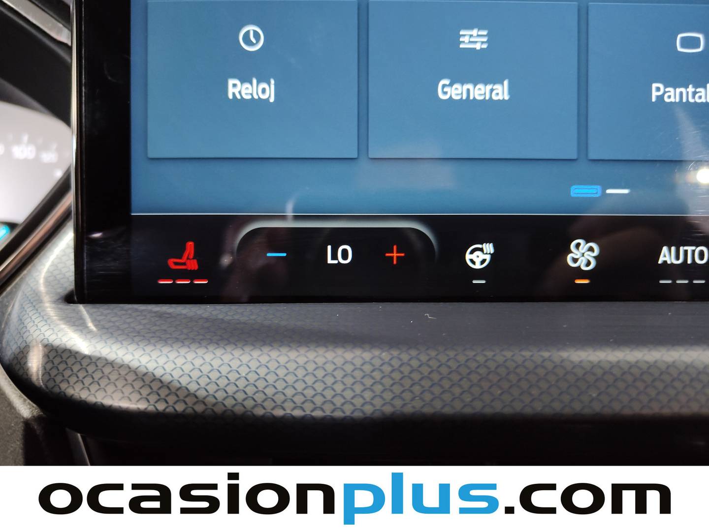 Equipamiento del Ford Focus Ford Focus 1.0 Ecoboost MHEV Active Auto (155 CV)