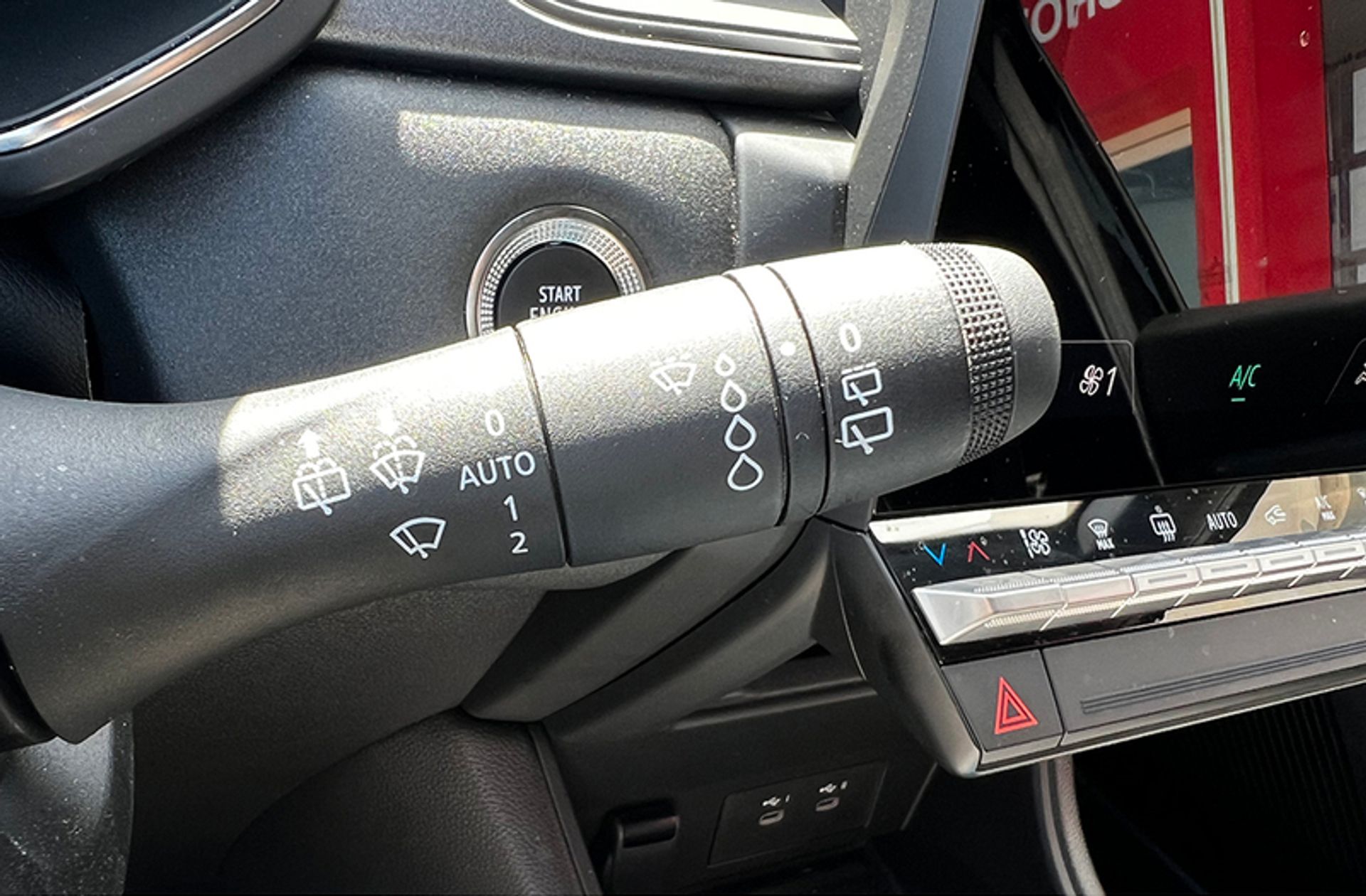 Renault Captur Techno TCe GPF - foto 23