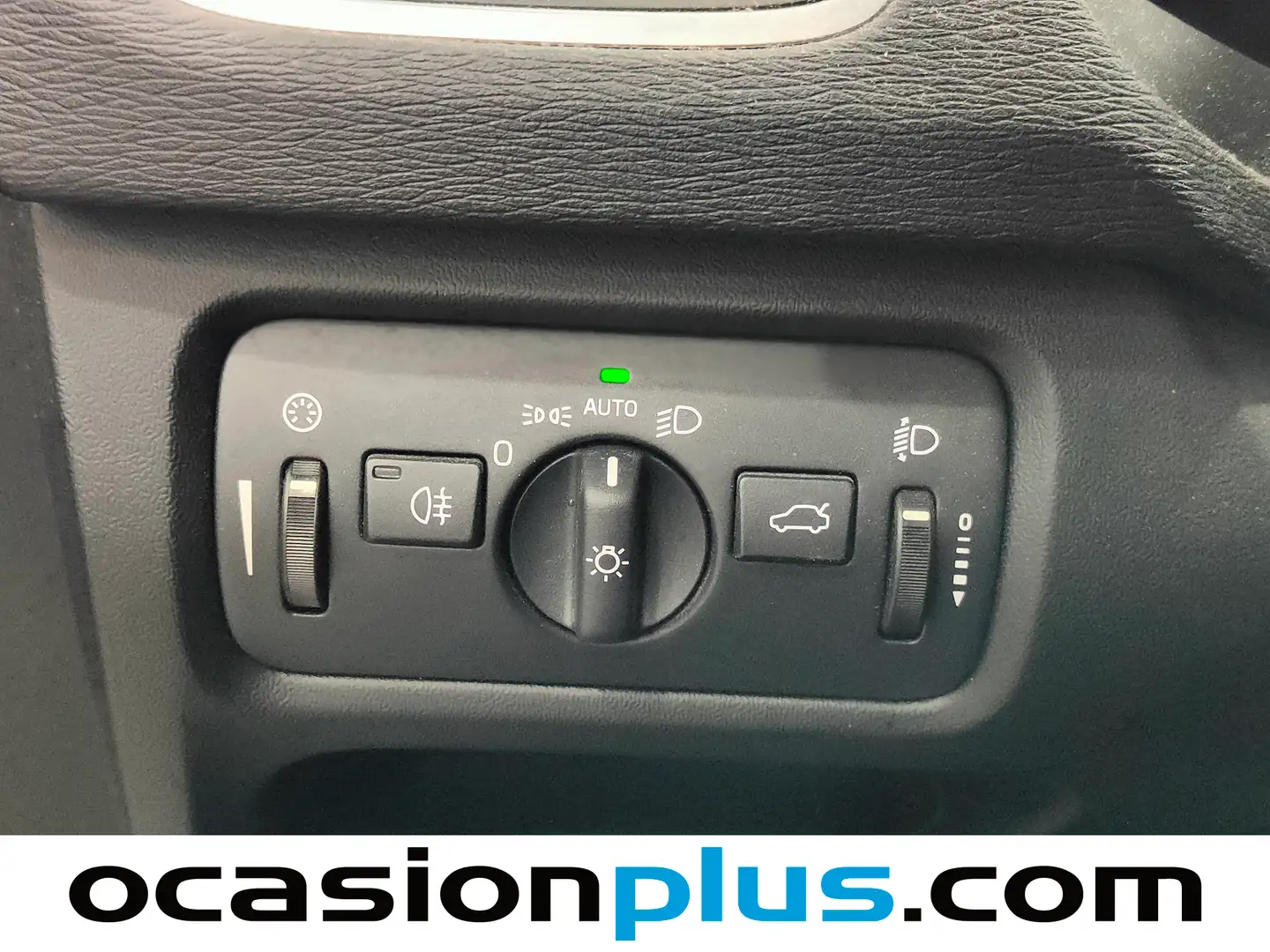 Foto Volvo V40 Volvo V40 D3 Kinetic  (150 CV)