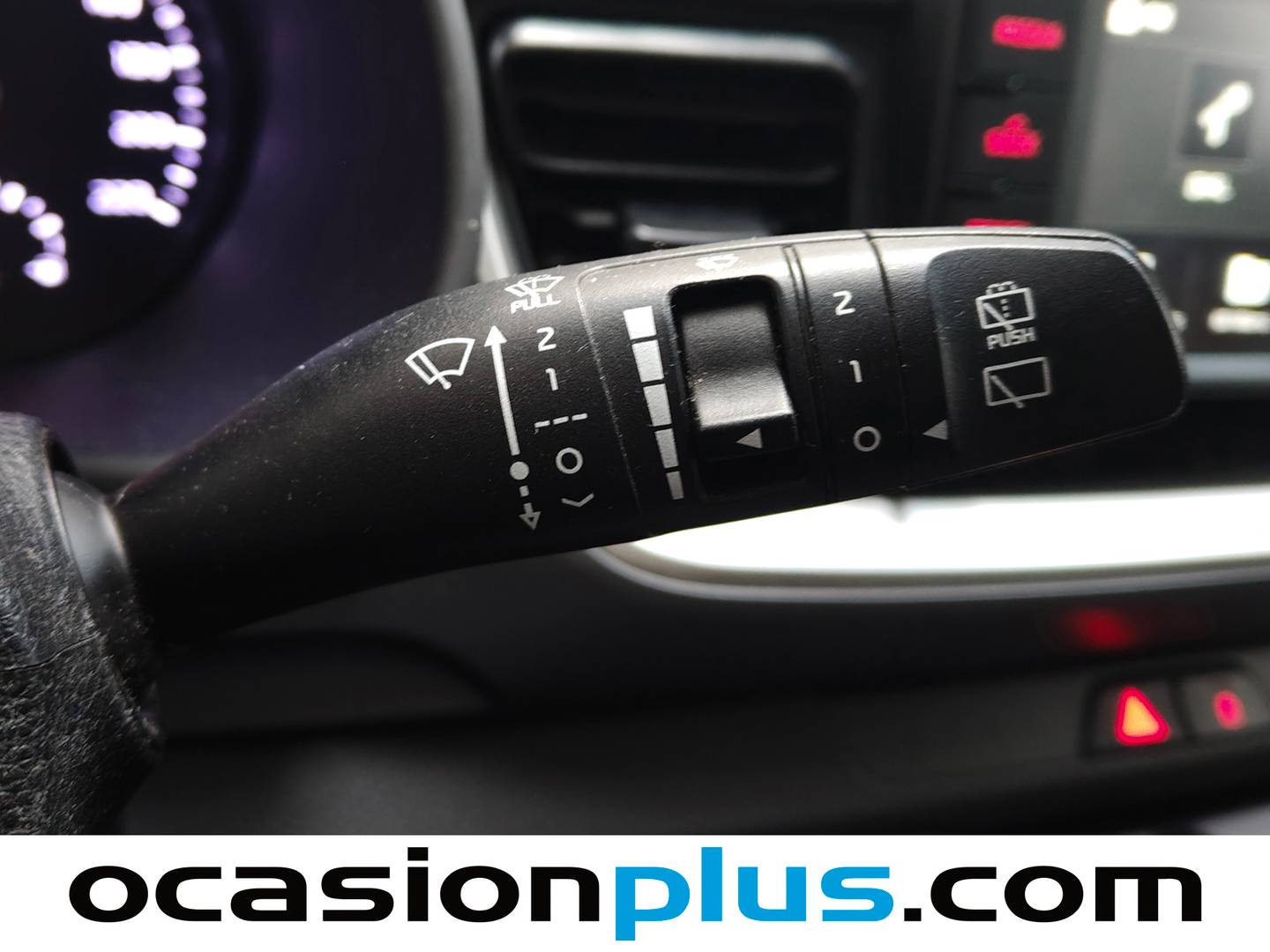 KIA Stonic Kia Stonic 1.2 CVVT Concept Eco-Dynamic (84 CV) seminuevo