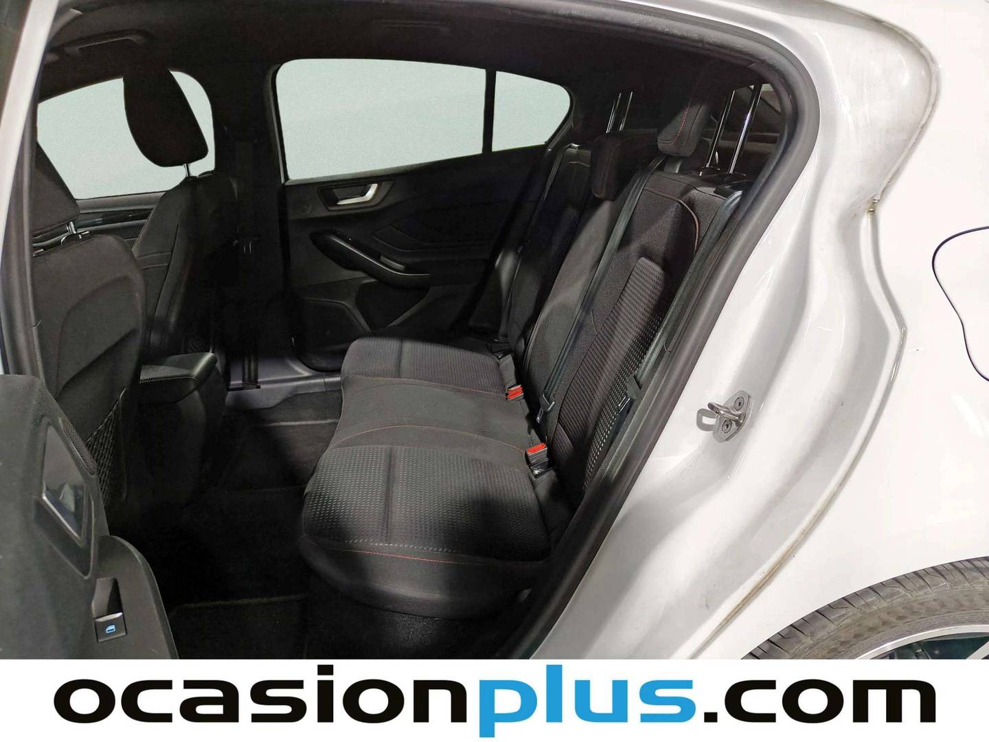 Foto asientos traseros Ford Focus Ford Focus 1.5 Ecoblue ST-Line (120 CV)