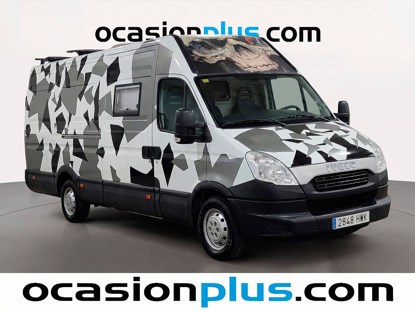 Foto delantera Iveco Daily Iveco Daily 35S 13 V 3950/H3 126 CV derecha