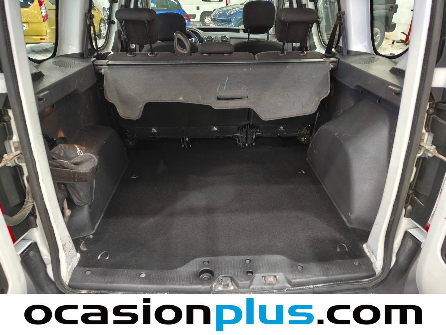 Fotos maletero Dacia Dokker Dacia Dokker Essential Blue dCi (95 CV)