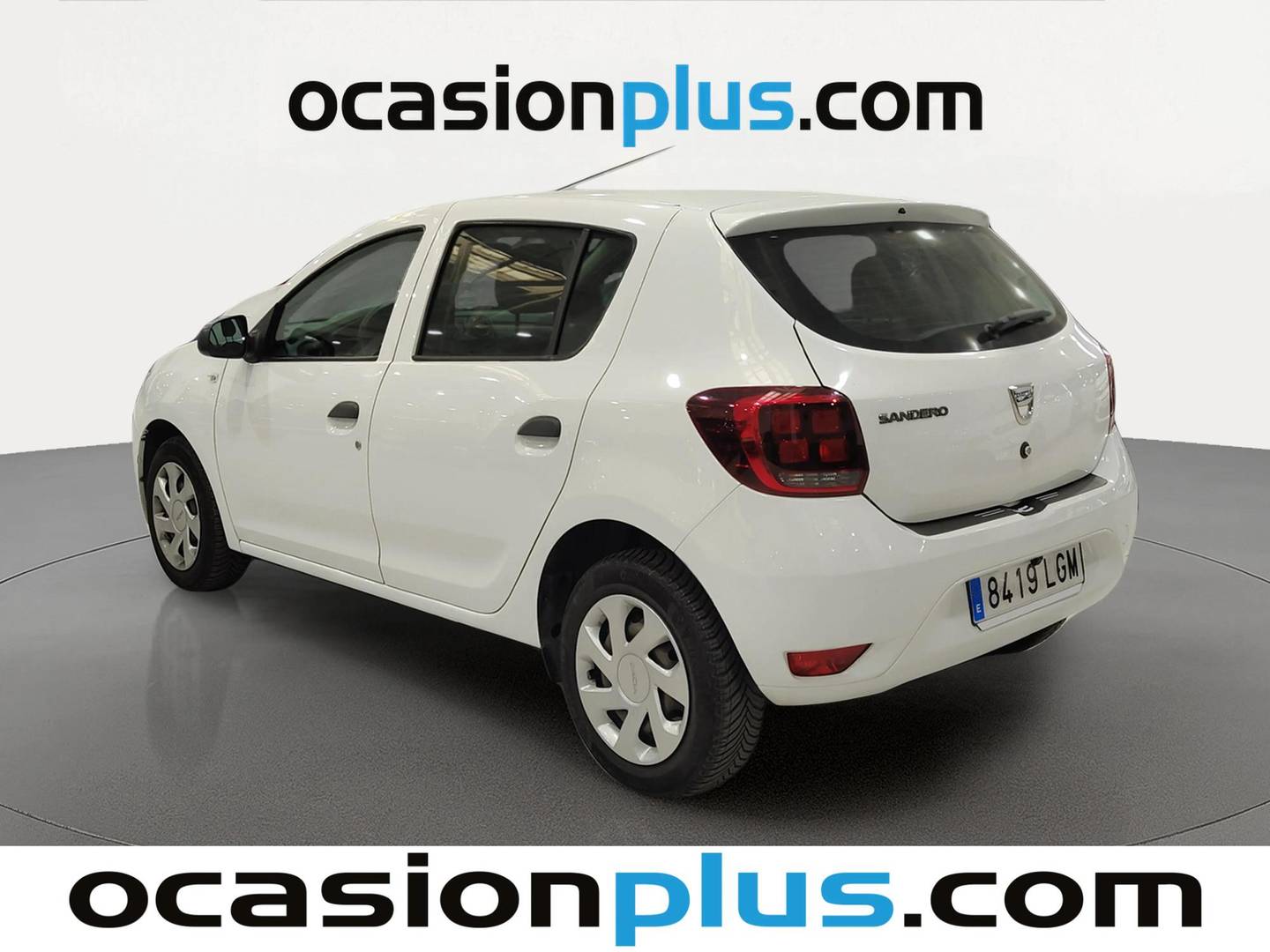 Foto trasera Dacia Sandero Dacia Sandero Essential 1.0 (73 CV) izquierda