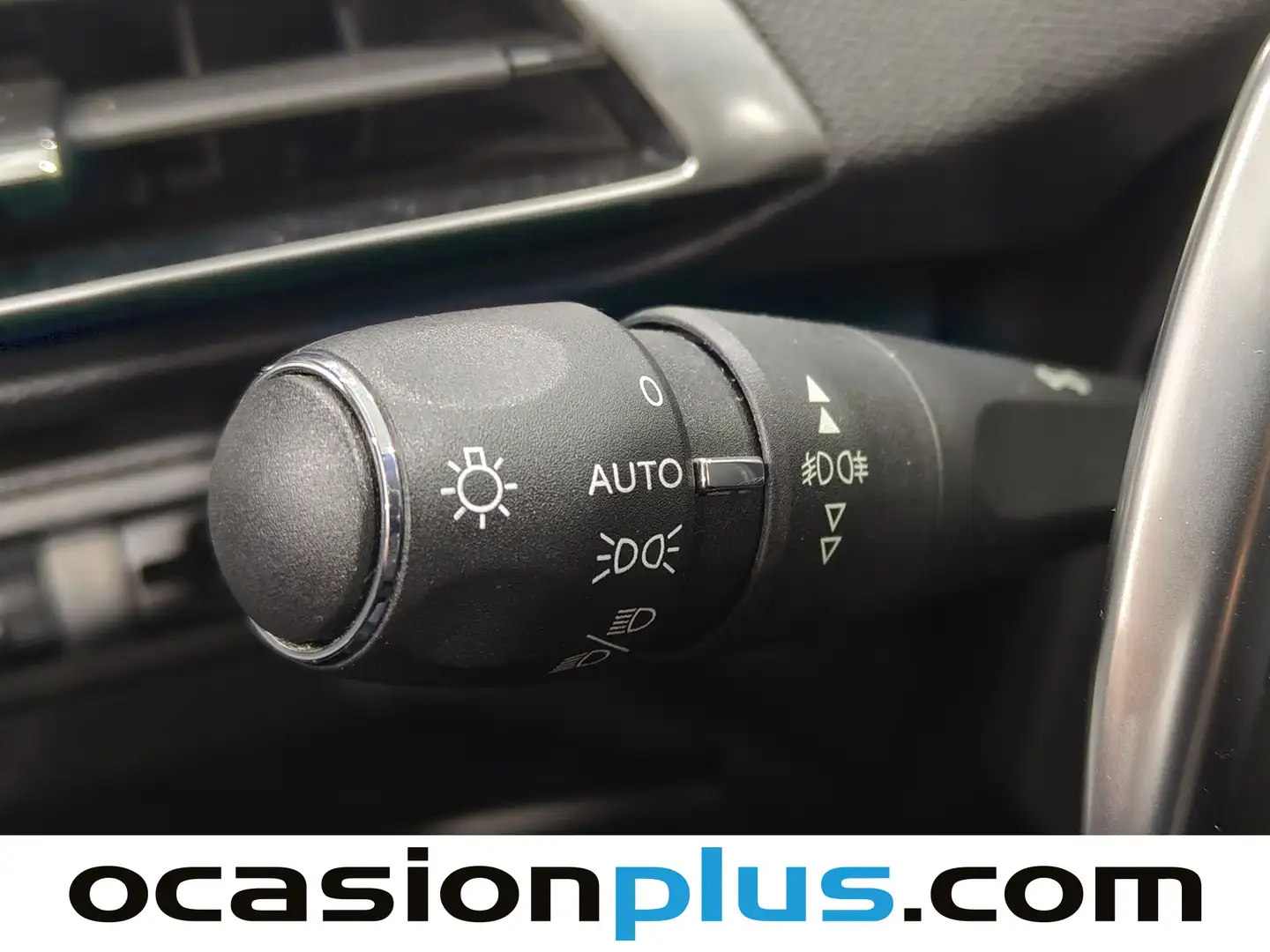 Foto Peugeot 5008 Peugeot 5008 Allure 1.2L PureTech (130CV) EAT8 7 plazas