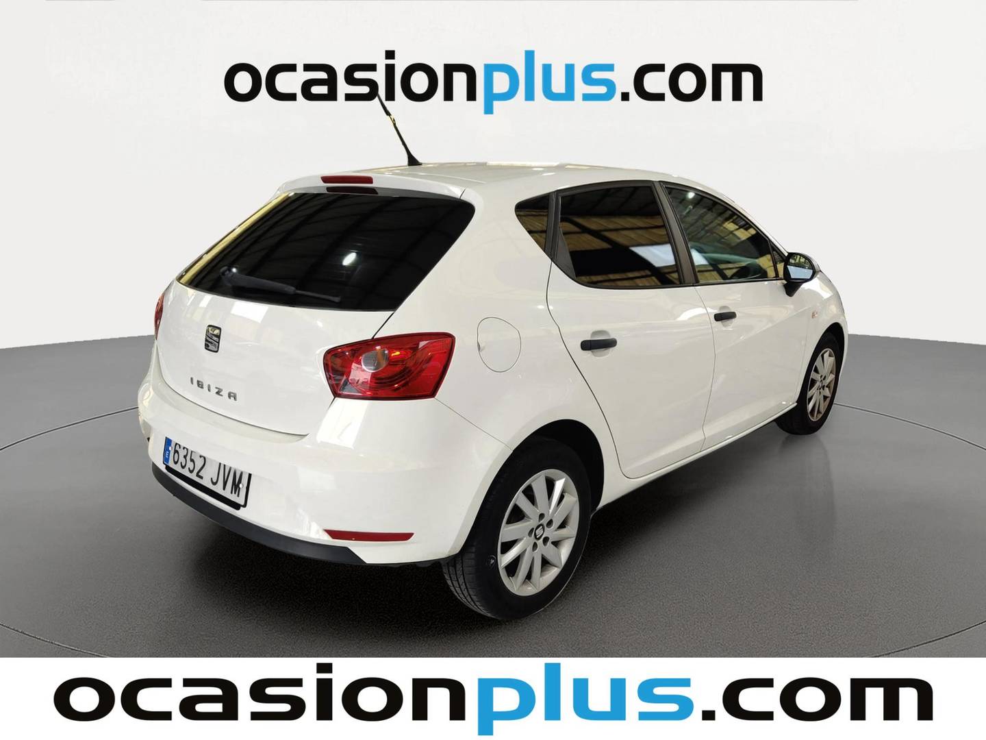 Foto trasera Seat Ibiza Seat Ibiza 1.0 Reference (75 CV) izquierda