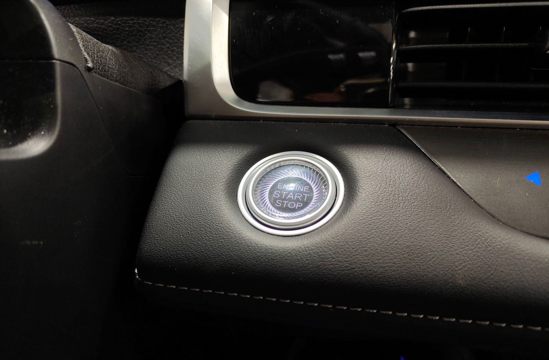 Ebro s700 1.6 T-GDi Luxury 7 DCT - foto 37