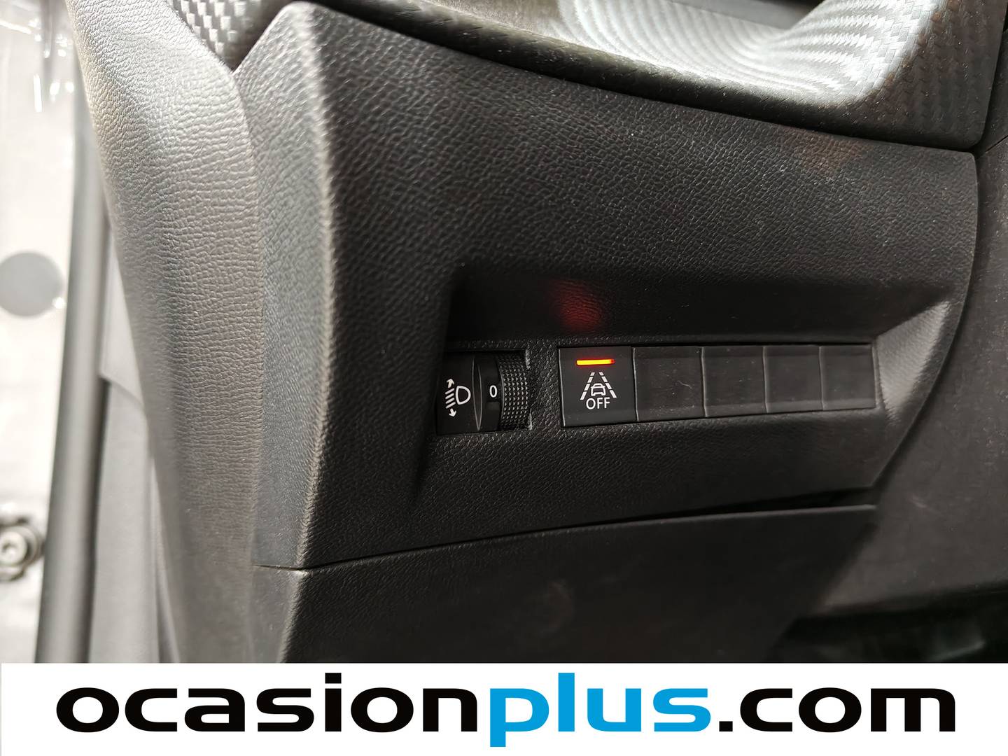 Peugeot 208 Peugeot 208 PureTech 100 Active Pack (100 CV) manual