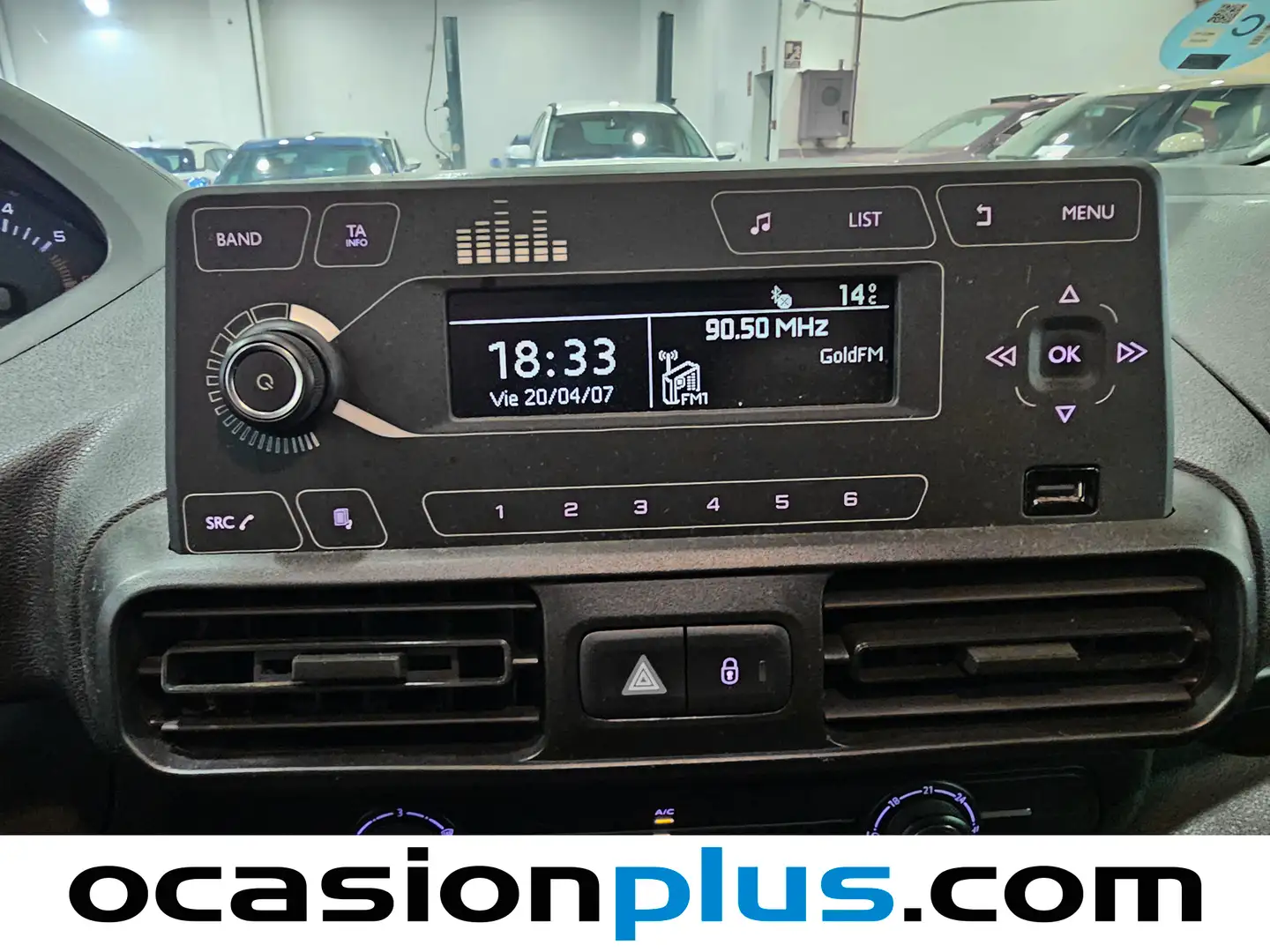 Foto Peugeot Partner Peugeot Partner Furgon BlueHDi 100 S&S Premium Standard 600kg  (98 CV)