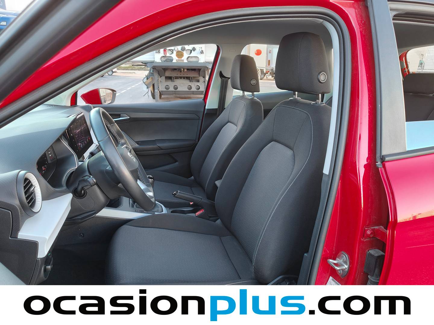 Foto asientos delanteros Seat Arona SEAT Arona 1.0 TSI Style XL (110 CV)