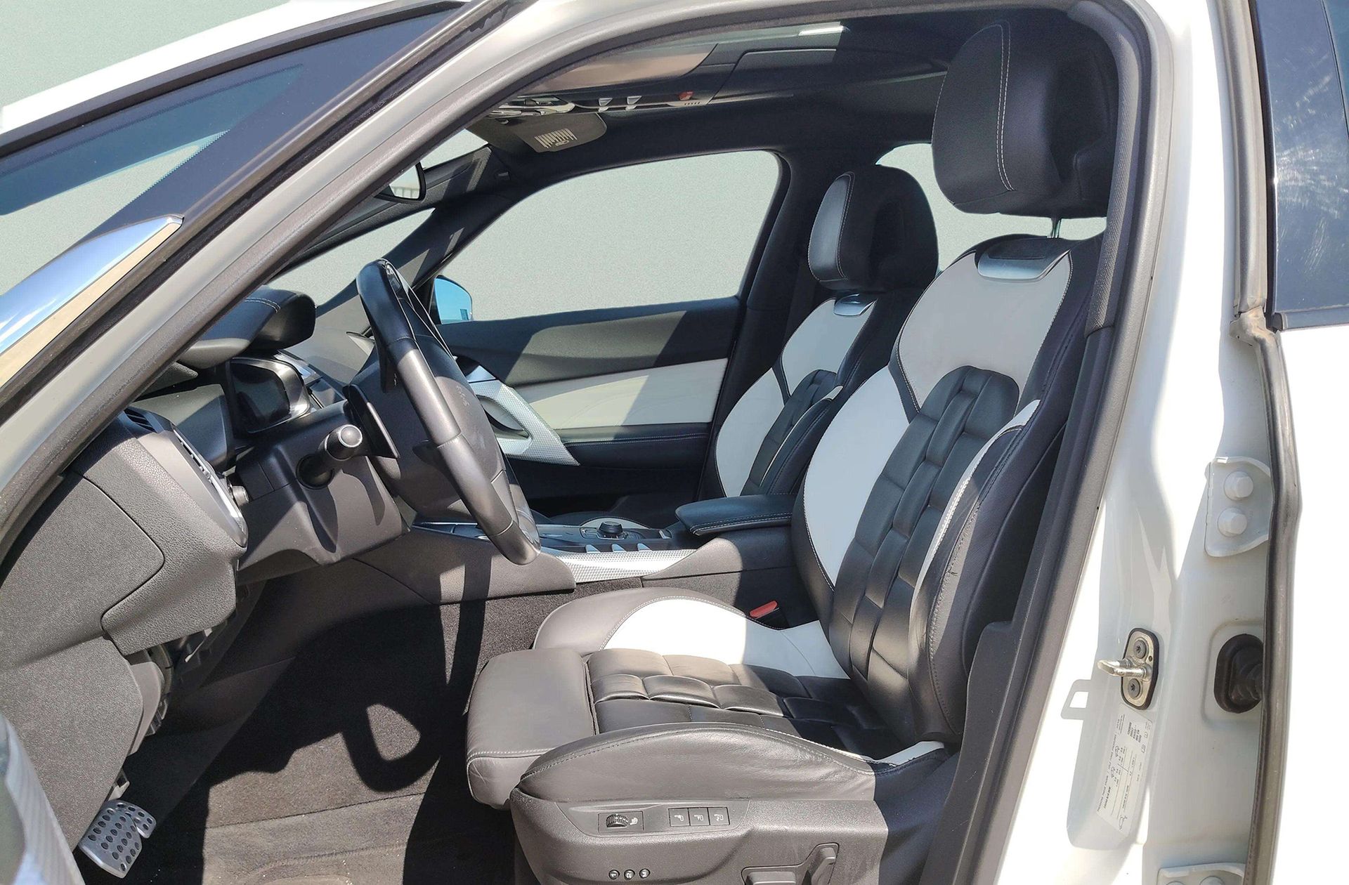 Citroën DS5 Hybrid4 Airdream Sport - foto 16