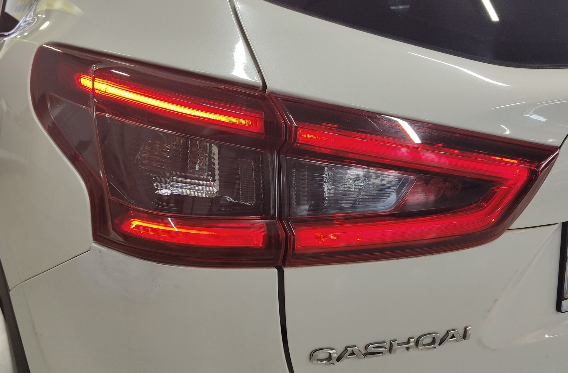 Nissan Qashqai DIG-T 115 N-Connecta - foto 18