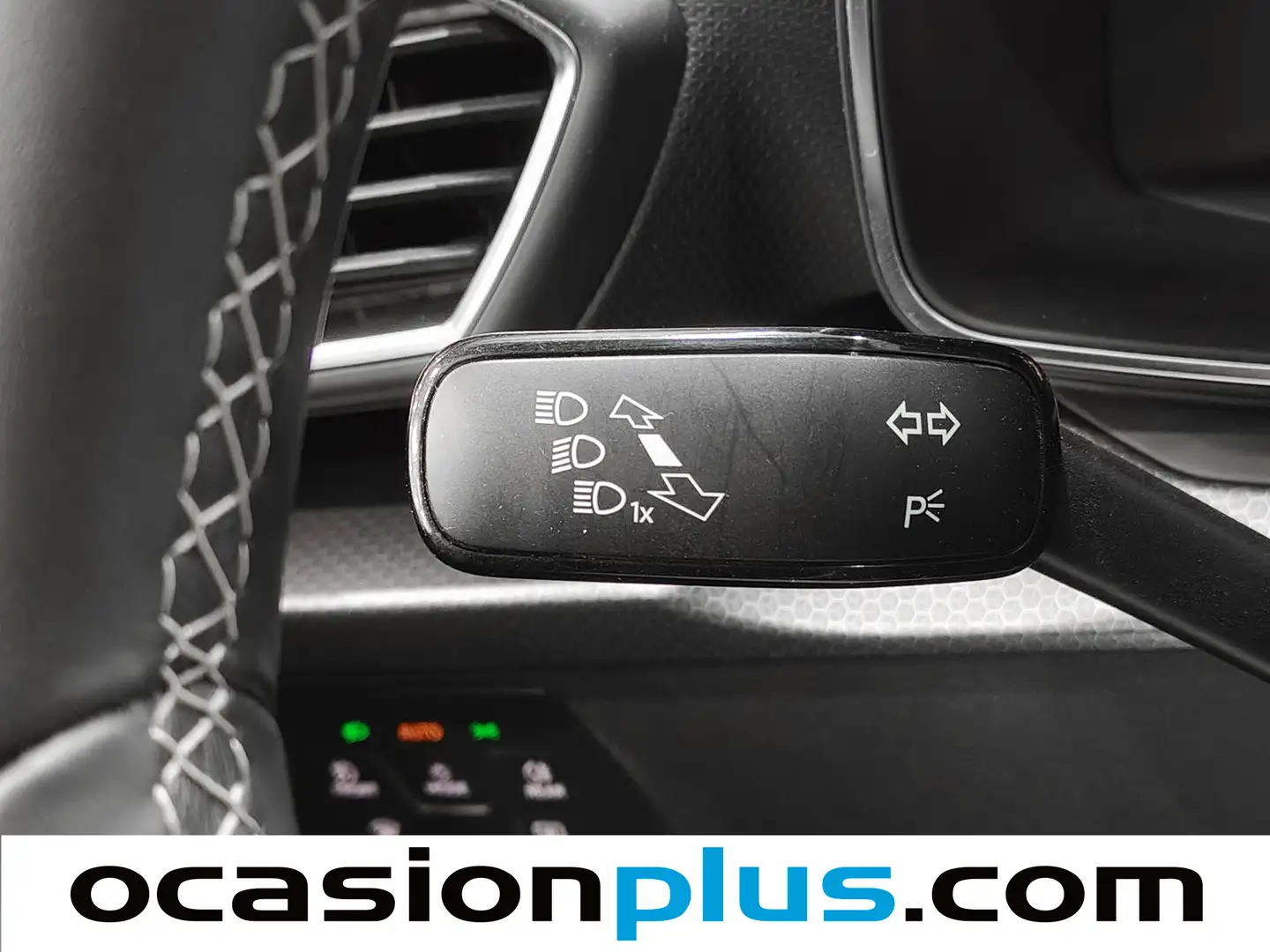 Foto Seat León SEAT León 1.5 TSI S&S Style 25 Aniversario (116 CV)