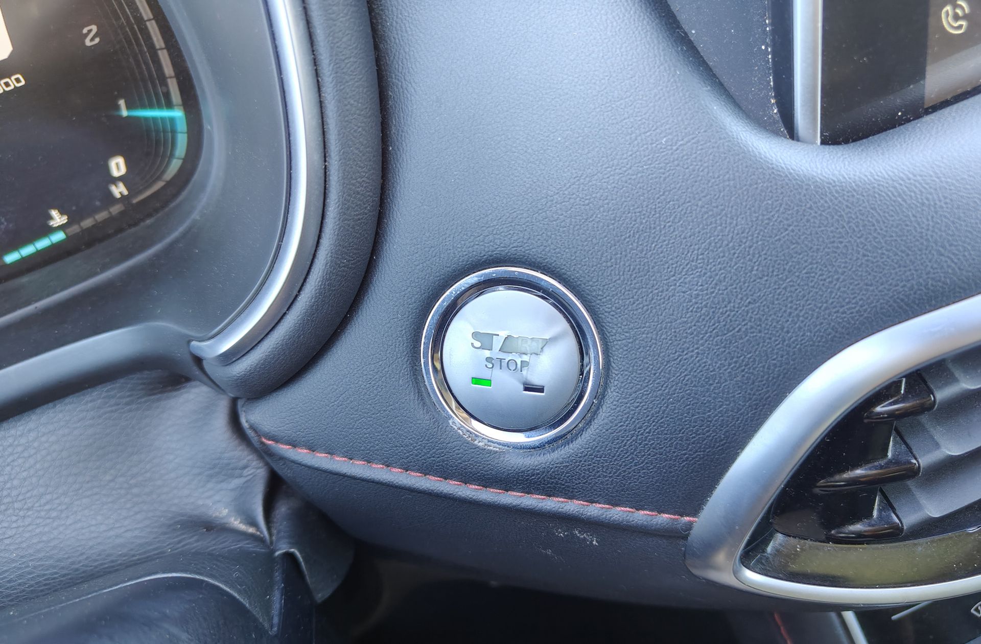 MG HS 1.5 Turbo GDI Luxury DCT - foto 32