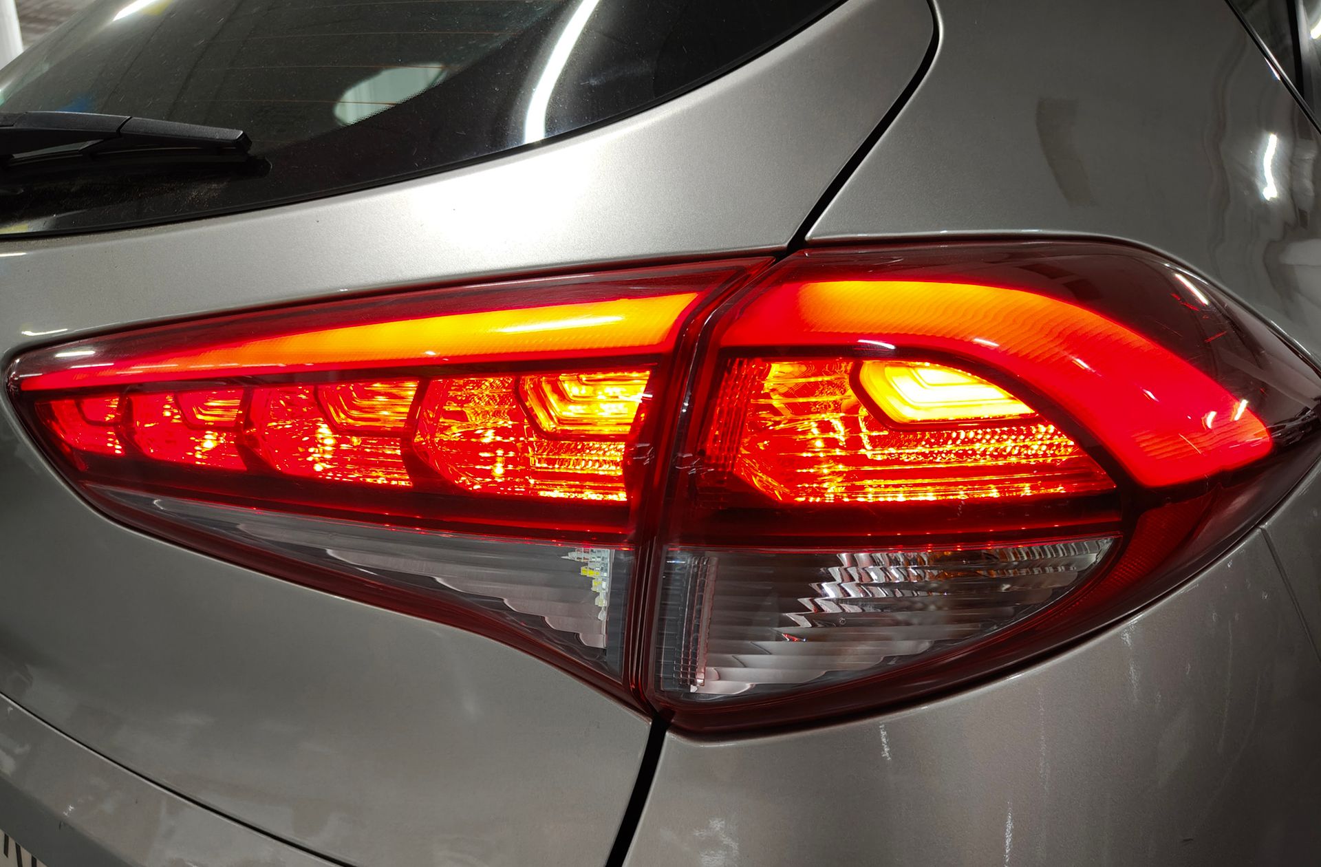 Hyundai Tucson 1.7 CRDi BlueDrive 25 Aniversario 4x2 - foto 15