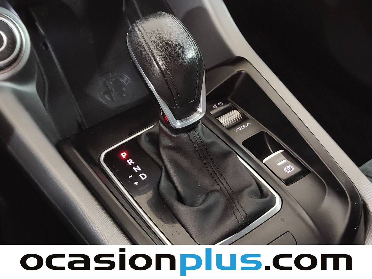 Foto Alfa Romeo Tonale Alfa Romeo Tonale 1.5 MHEV Speciale FWD Auto (130 CV)