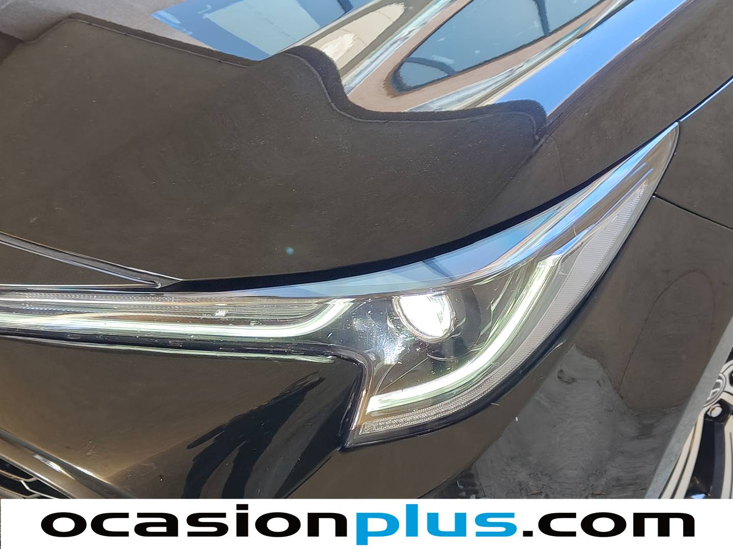 Foto Toyota Corolla Toyota Corolla 2.0 180H Style E-CVT (180 CV)