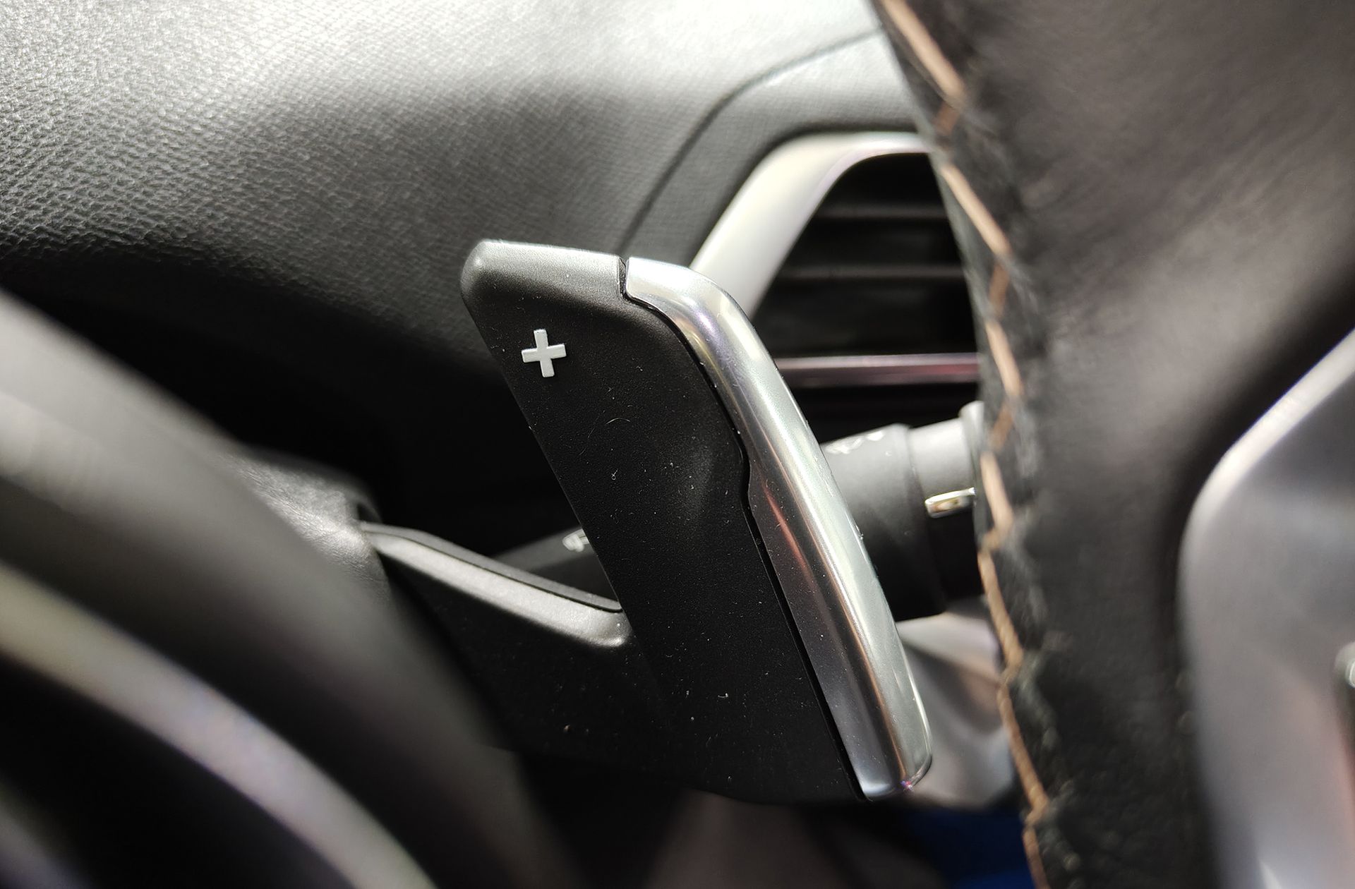 Peugeot 3008 PureTech 180 GT Line EAT8 - foto 37