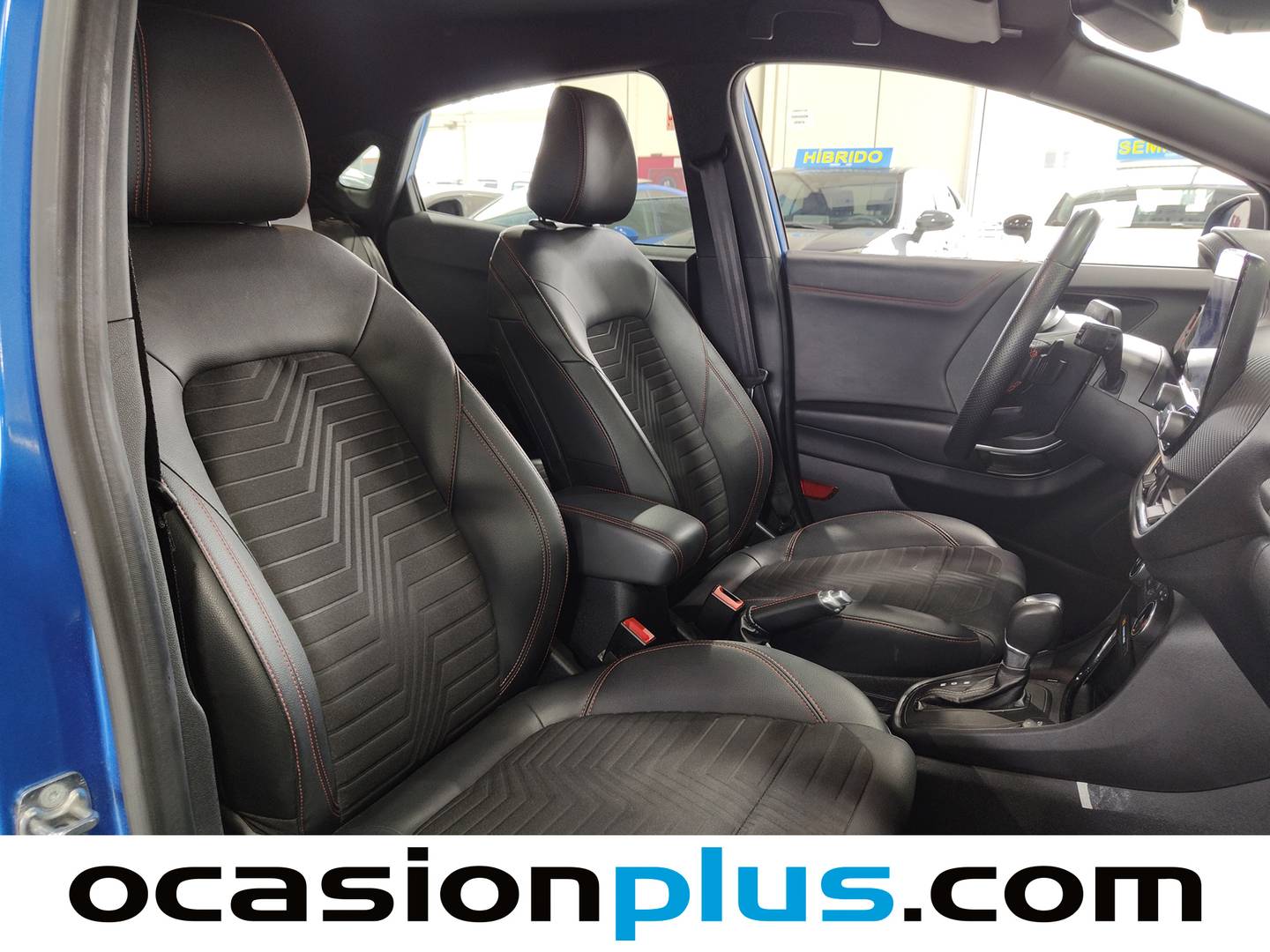 Foto Ford Puma Ford Puma 1.0 EcoBoost MHEV ST-Line X Auto (155 CV)