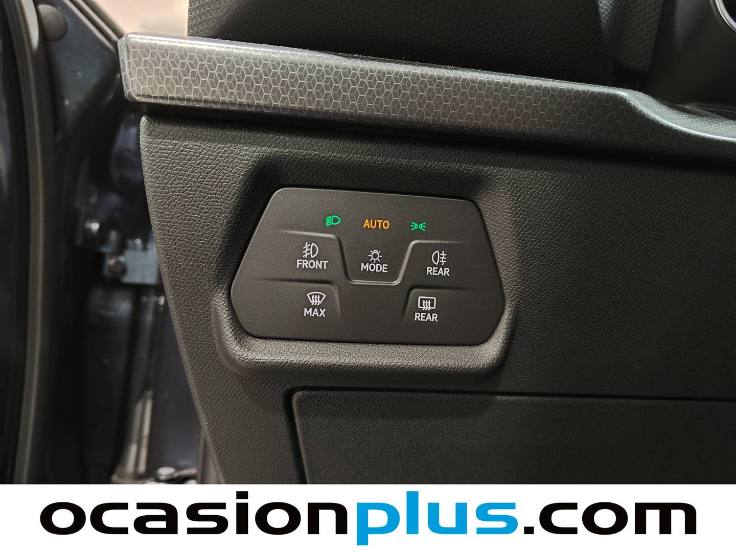 Foto Seat León SEAT León ST 1.5 TSI Style 25 Aniversario  (115 CV)