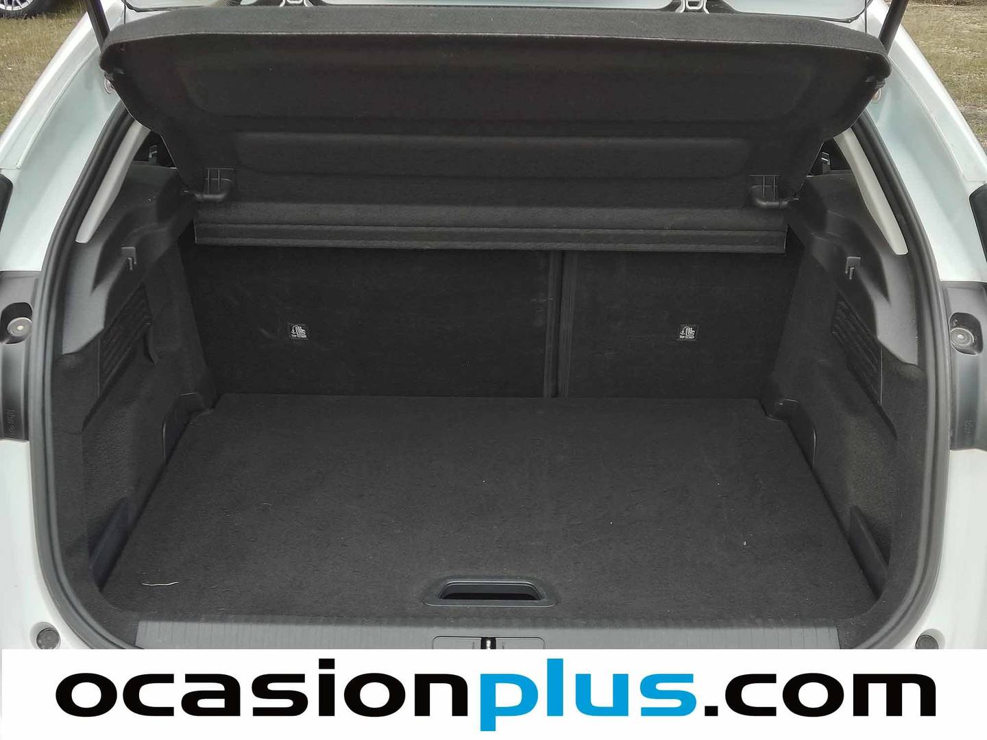 Foto Citroën C4 Citroen C4 PureTech 130 S&S 6v Feel Pack (130 CV)