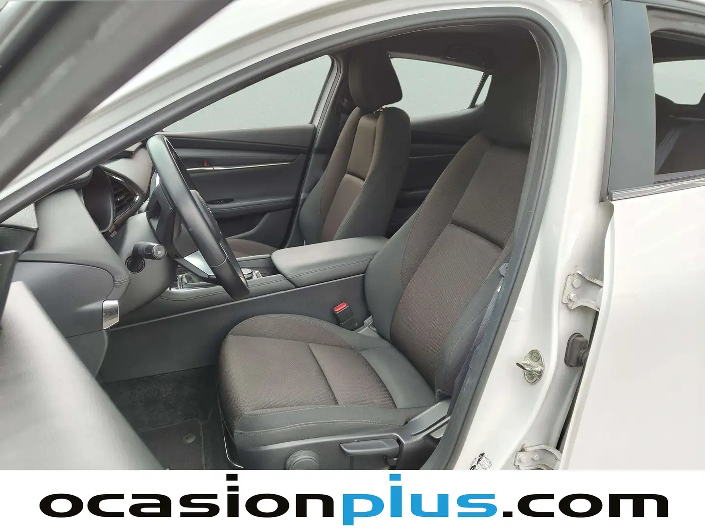 Foto Mazda Mazda3 Mazda Mazda 3 2.0 e-Skyactiv-G Evolution (122 CV)