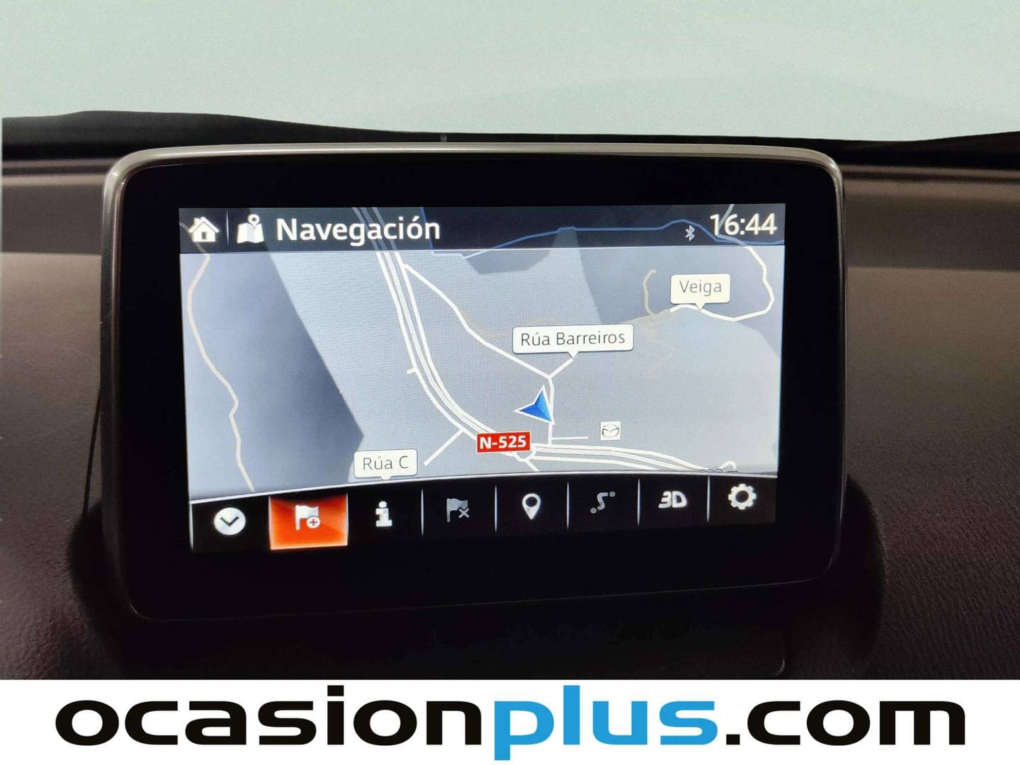 Extras y acabados del Mazda CX-3 Mazda CX-3 2.0 SKYACTIV GE i-Eloop Luxury 4WD AT (150 CV)