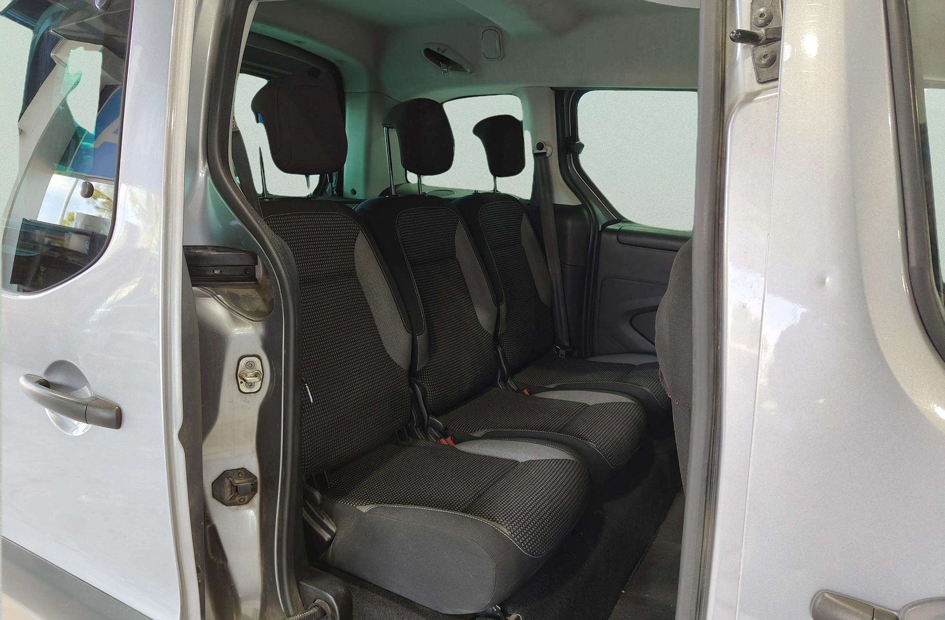 Peugeot Partner Tepee Combi 1.2 PureTech Outdoor - foto 15