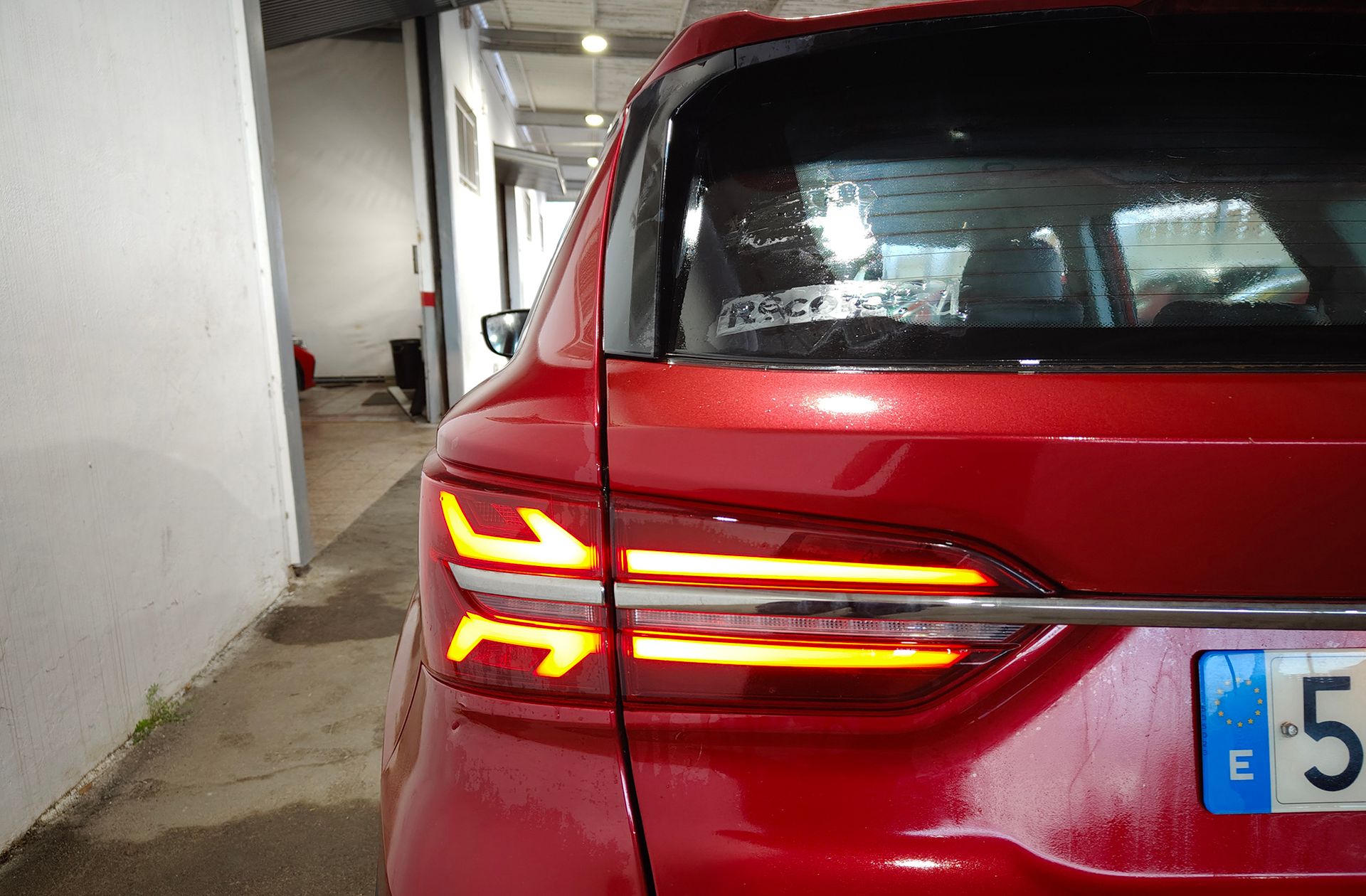 SWM G01 1.5T Luxury - foto 17