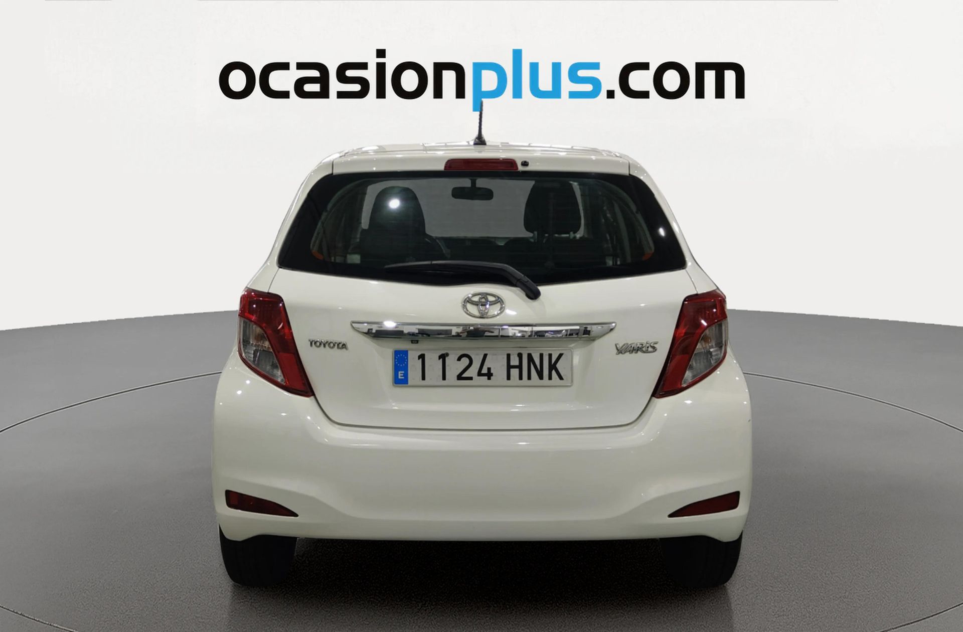Toyota Yaris 90D Active - foto 12