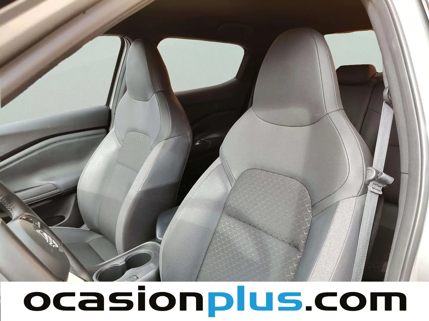 Foto Nissan JUKE Nissan Juke DIG-T N-Connecta 4x2 DCT  (114 CV)