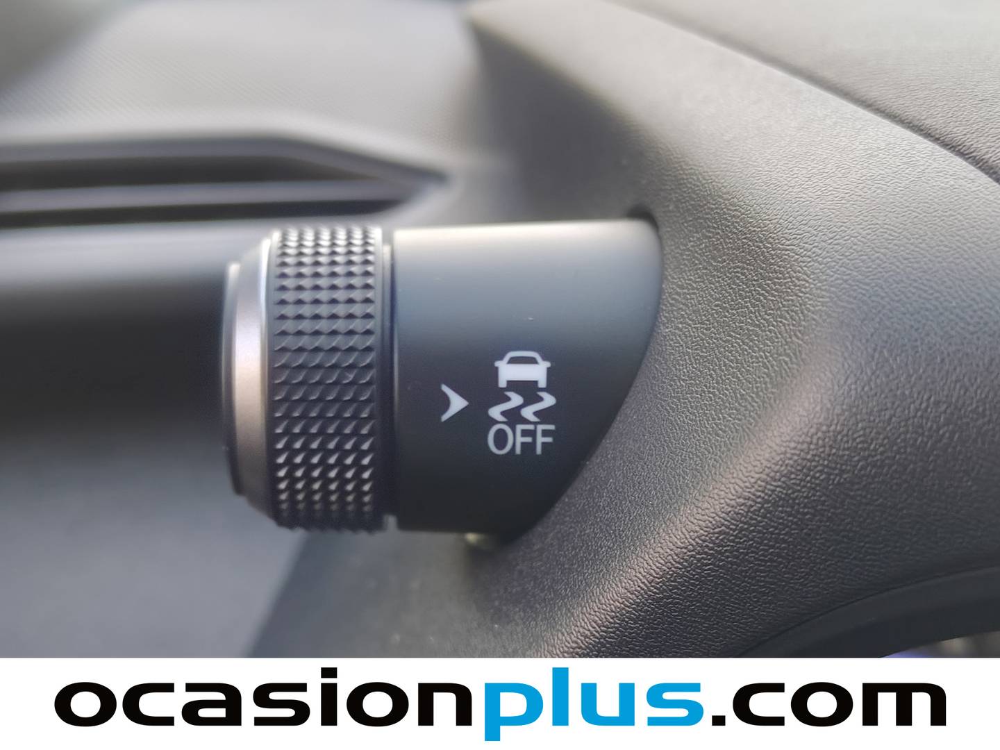 Foto Lexus UX Lexus UX 250h Business 2WD (184 CV)