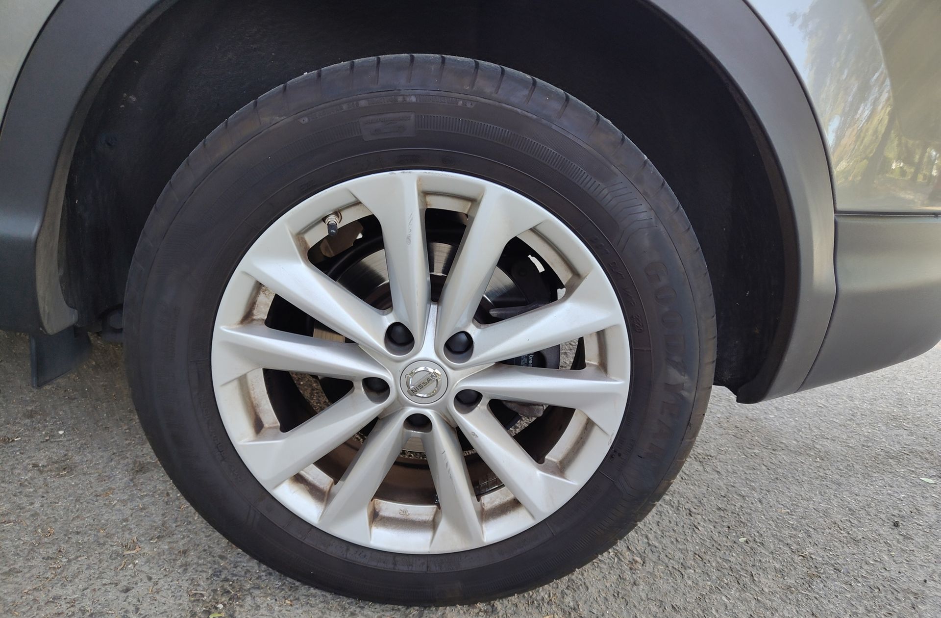 Nissan Qashqai DIG-T 115 Acenta 4x2 - foto 31