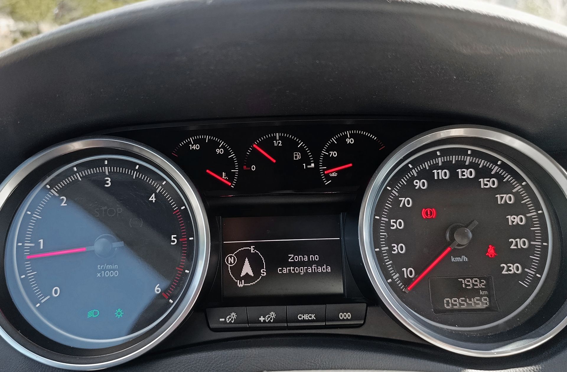 Peugeot 508 2.0 HDi Allure - foto 22