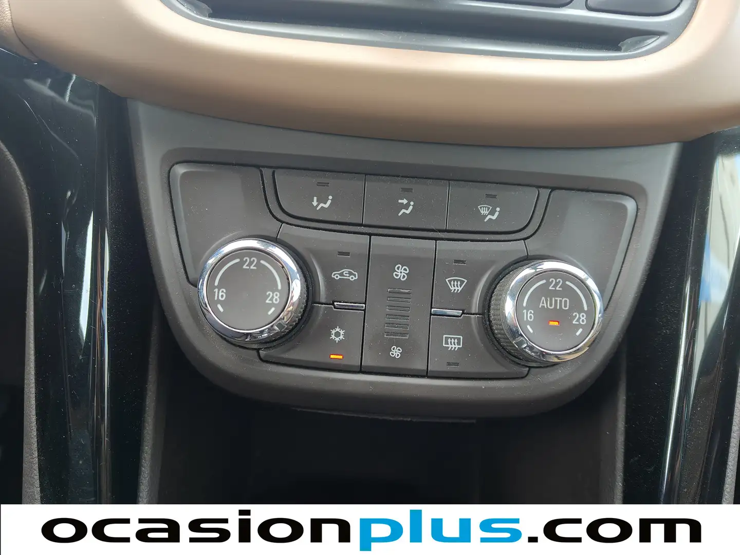 Foto Opel Zafira Tourer Opel Zafira Tourer 1.6 CDTi S&S Excellence (136 CV)  7 Plazas