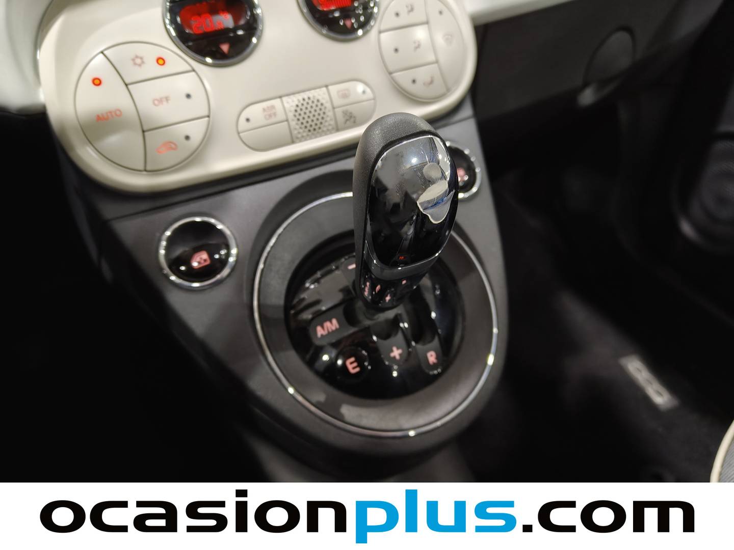 Foto Fiat 500 Fiat 500 1.2 8v Lounge (69 CV)