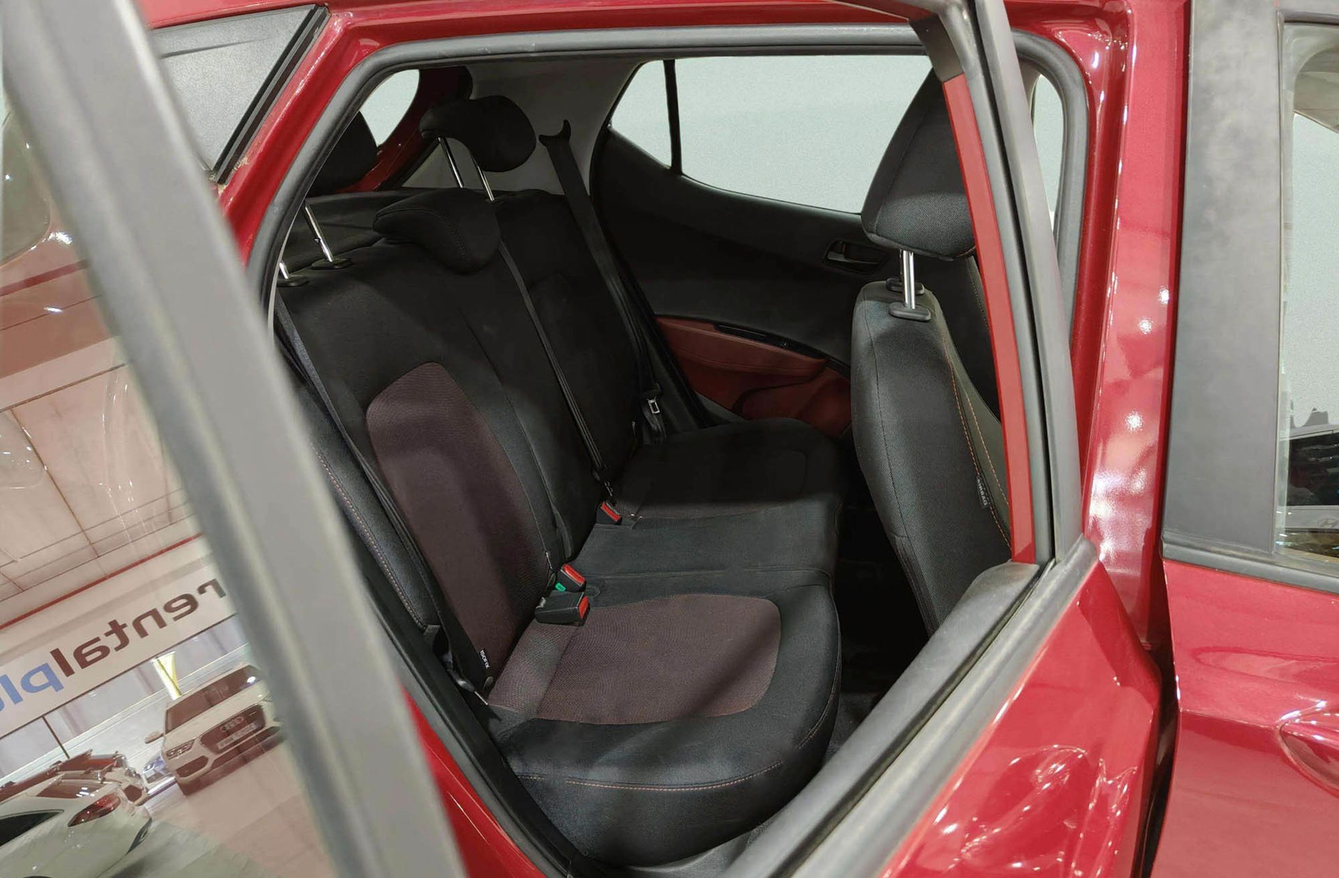 Hyundai i10 1.2 Tecno Edition - foto 14