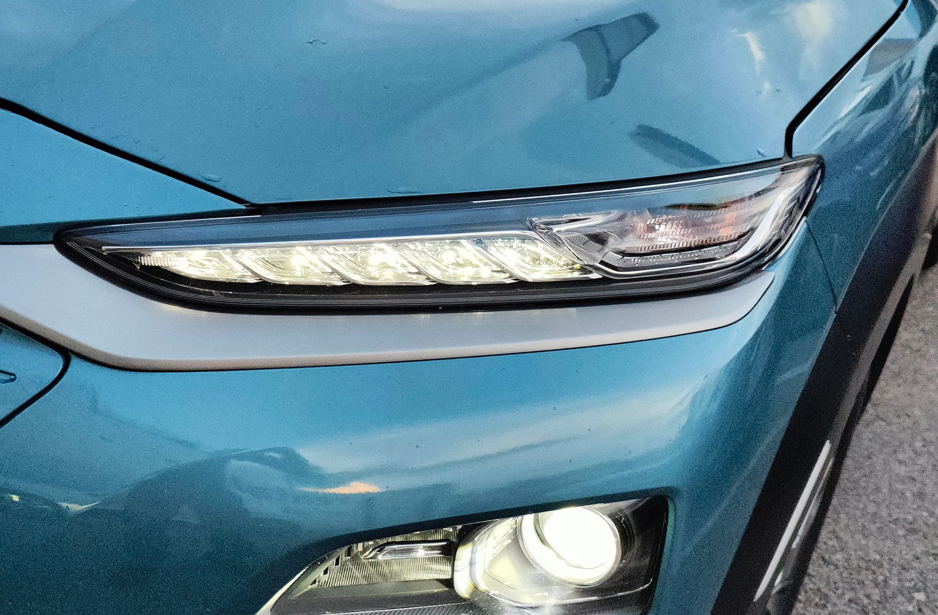 Hyundai Kona EV Tecno - foto 17