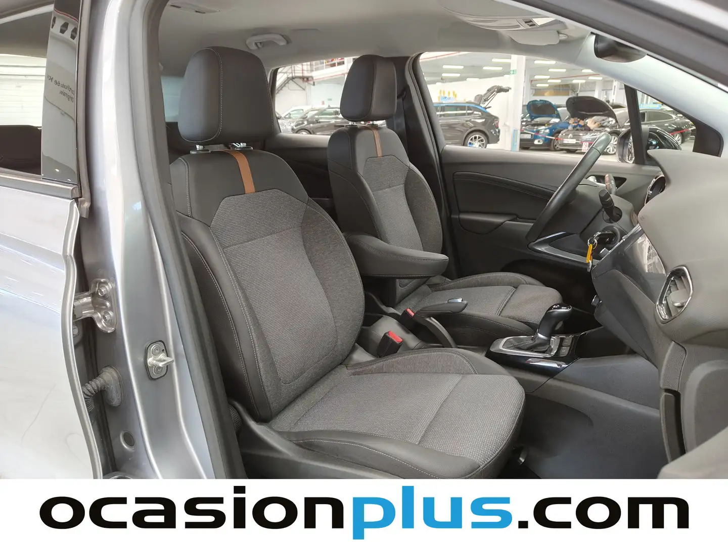 Foto Opel Crossland Opel Crossland 1.5D Business Elegance Auto (120 CV)